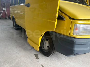 Schoolbus IVECO Daily