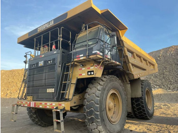 Zelfrijdende kiepwagen CATERPILLAR 777