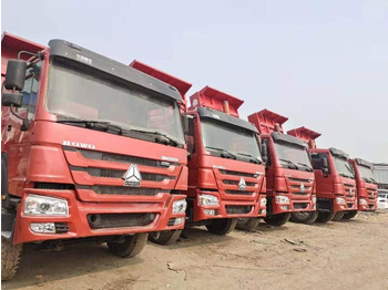 Kipper vrachtwagen SINOTRUK HOWO