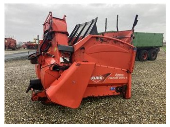 Veeteelt materiaal KUHN