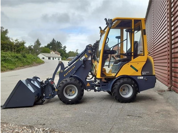 Kniklader Eurotrac W11 med lang arm, førerhus, skovl og gafler: afbeelding 3