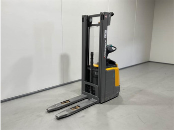 Stapelaar Jungheinrich ERC 214: afbeelding 4 Stapelaar Jungheinrich ERC 214: afbeelding 4