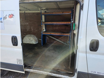 Kleine bestelwagen Citroën Jumper 30 2,2 HDi 130 Box: afbeelding 5