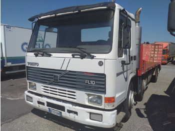 Vrachtwagen met open laadbak VOLVO FL10 320