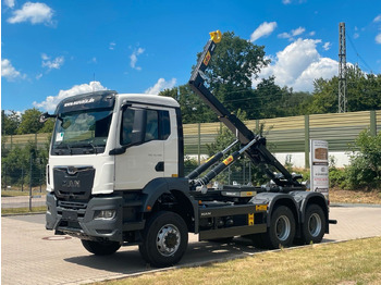 Haakarmsysteem vrachtwagen MAN TGS 33.440