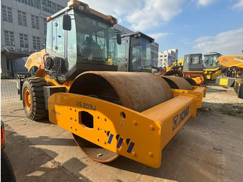 Schapenpootwals/ Grondverdichter XCMG XS203J