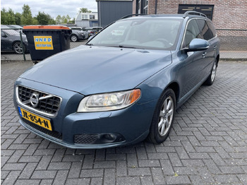 Personenwagen VOLVO