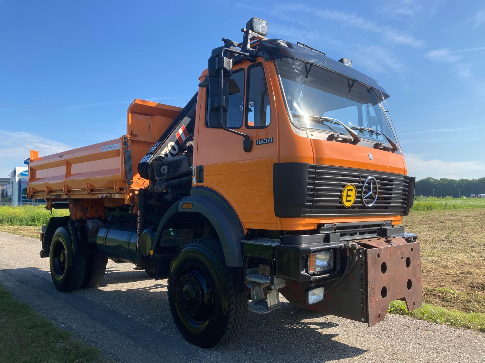 Kipper vrachtwagen MERCEDES-BENZ SK