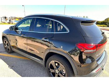 Personenwagen MERCEDES-BENZ