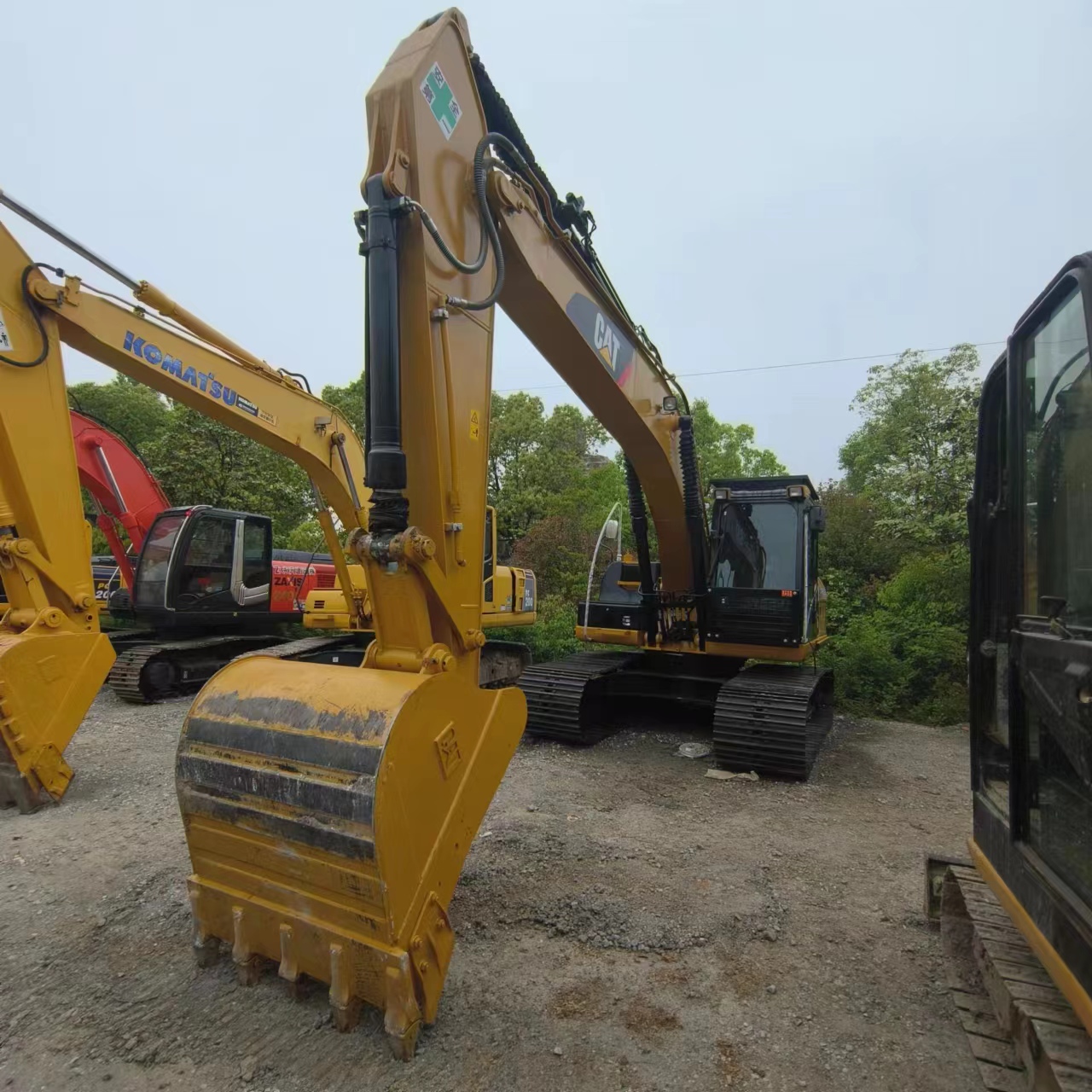 Rupsgraafmachine CATERPILLAR 320D2: afbeelding 2