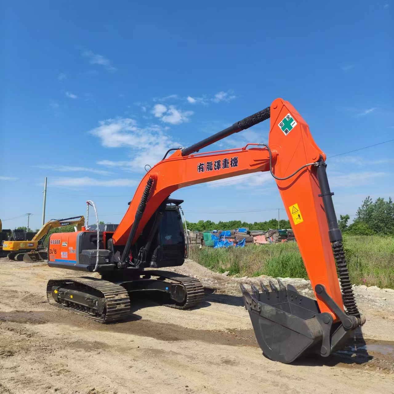 Rupsgraafmachine HITACHI ZX240