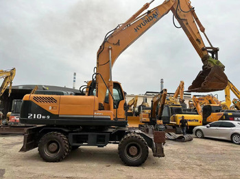 Mobiele graafmachine HYUNDAI