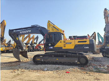 Rupsgraafmachine VOLVO EC360