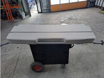 Cabine en interieur RENAULT T