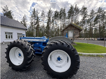 Leasing 1966 Ford County 654 Tractor 1966 Ford County 654 Tractor: afbeelding 4 Leasing 1966 Ford County 654 Tractor 1966 Ford County 654 Tractor: afbeelding 4