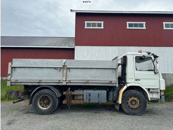 Kipper vrachtwagen SCANIA P93