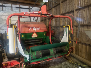 Hooi-/ Voedermachine