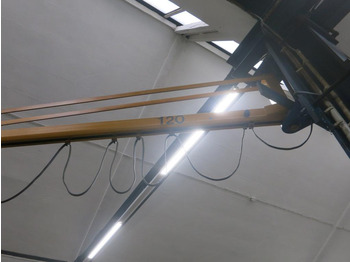 Kraan DEMAG