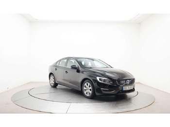 Personenwagen VOLVO