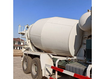 Nieuw Betonmixer SINOTRUCK HOWO: afbeelding 3 Nieuw Betonmixer SINOTRUCK HOWO: afbeelding 3