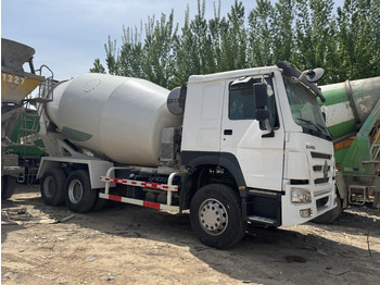 Betonmixer SINOTRUK HOWO