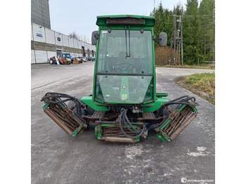 Leasing John Deere 3235 kelaleikkuri, 4 WD ja hytti, Hollola John Deere 3235 kelaleikkuri, 4 WD ja hytti, Hollola: afbeelding 4 Leasing John Deere 3235 kelaleikkuri, 4 WD ja hytti, Hollola John Deere 3235 kelaleikkuri, 4 WD ja hytti, Hollola: afbeelding 4