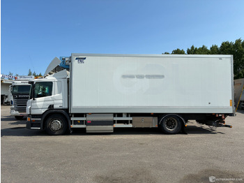 Vrachtwagen SCANIA P 270