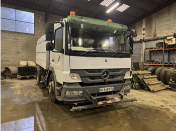 Veegwagen MERCEDES-BENZ Atego 1524