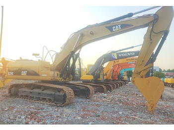Rupsgraafmachine CATERPILLAR 325C