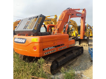 Rupsgraafmachine Doosan DX300LC: afbeelding 2