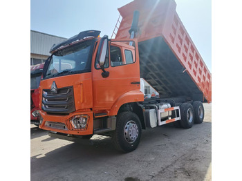 Kipper vrachtwagen SINOTRUK