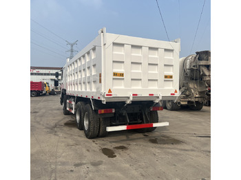 Kipper vrachtwagen SINOTRUK HOWO