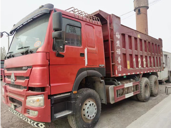 Kipper vrachtwagen SINOTRUK HOWO