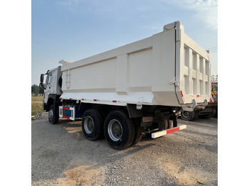 Bakwagen SINOTRUK HOWO
