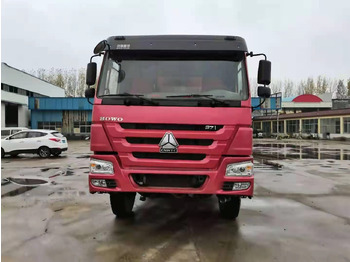 Kipper vrachtwagen SINOTRUK HOWO