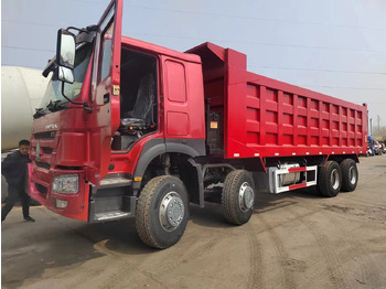 Kipper vrachtwagen SINOTRUK HOWO