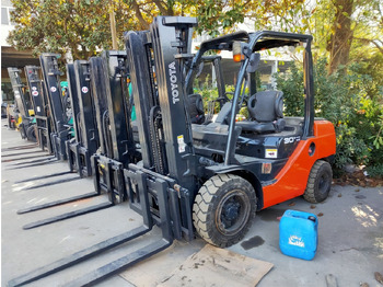 Diesel heftruck Toyota FDN30: afbeelding 5
