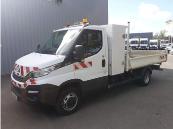 Kipper bestelwagen IVECO Daily 35c14
