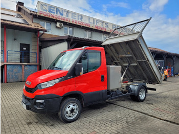 Kipper bestelwagen IVECO Daily 35c13