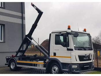 Haakarmsysteem vrachtwagen MAN TGL 12.220