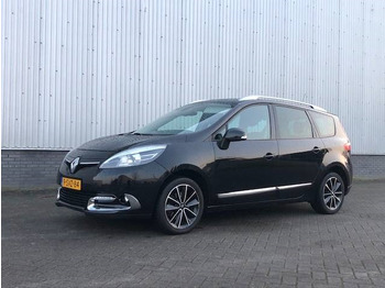 Personenwagen RENAULT