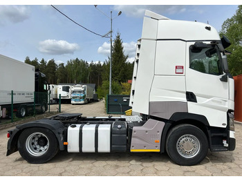 Trekker Renault T520 / 13 L SILNIK / HIGH CAB / ZBIORNIKI 1350 L / SALON PL / 2017 ROK !!: afbeelding 4
