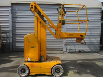 Verticale masthoogwerker JLG