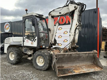 Mobiele graafmachine MECALAC