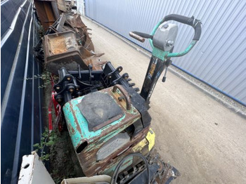 Trilplaat Mikasa Mvh 308 dsz: afbeelding 3 Trilplaat Mikasa Mvh 308 dsz: afbeelding 3