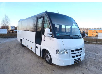 Touringcar IVECO Rapido