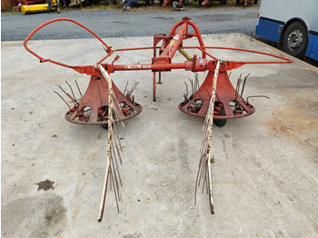 Hooischudder Pyöröharavapöyhin Fahr KU25 karhottimilla Ratasvetoinen harvinainen kone, katso video!: afbeelding 4 Hooischudder Pyöröharavapöyhin Fahr KU25 karhottimilla Ratasvetoinen harvinainen kone, katso video!: afbeelding 4