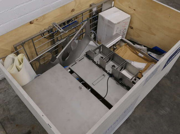 Voedselverwerkende machine