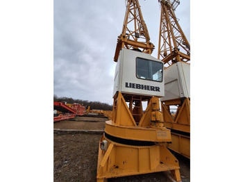Torenkraan LIEBHERR