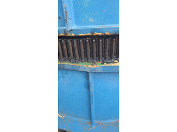 Torenkraan Liebherr 180EC-H 40m jib slewing part / good price: afbeelding 3 Torenkraan Liebherr 180EC-H 40m jib slewing part / good price: afbeelding 3